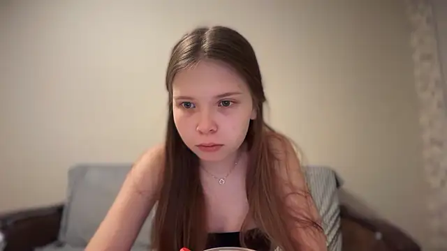 Snapshot of CandysRose chatting on 09-29-25, 05:18 CandysRose online show from 09-29-25, 05:18