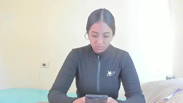 vfridaper online show from 06-10-26, 12:48