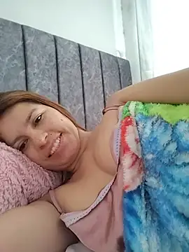 naty hot4uu online show from 07-19-26, 12:20