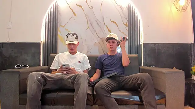 liam coleman25 online show from 03-13-26, 04:52