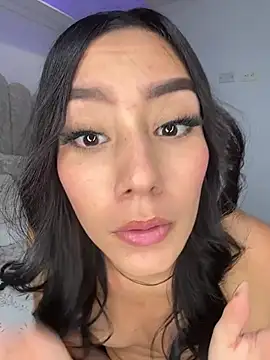 ISABELFORYOU1 online show from 02-18-26, 10:50