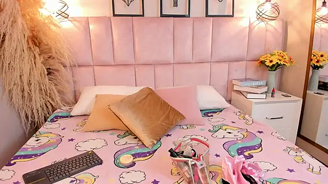 Charlotte hall  online show from 03-14-26, 03:23