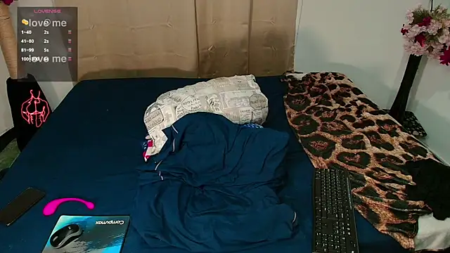 LucasGaeel online show from 03-23-26, 01:42