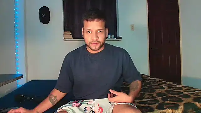 LucasGaeel online show from 07-28-26, 07:48