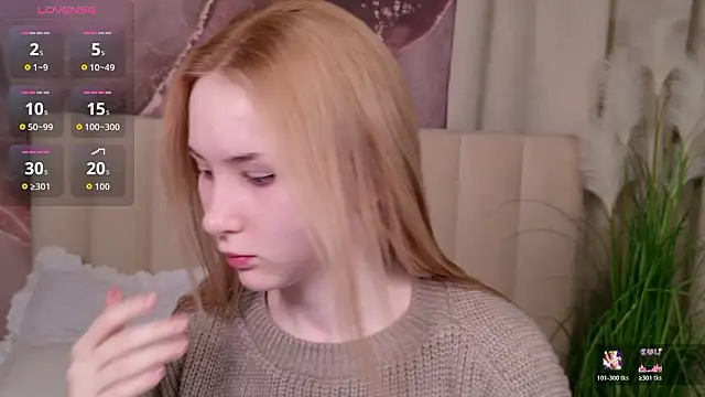 Snapshot of LiraKink chatting on 02-02-26, 03:49 LiraKink online show from 02-02-26, 03:49