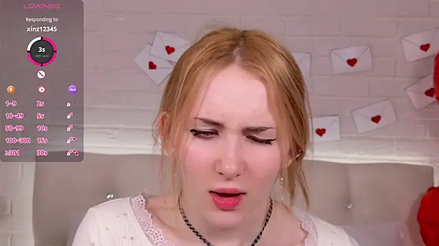 Snapshot of LiraKink chatting on 02-13-26, 04:52 LiraKink online show from 02-13-26, 04:52