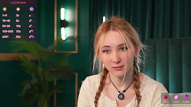 Snapshot of LiraKink chatting on 02-23-26, 03:37 LiraKink online show from 02-23-26, 03:37