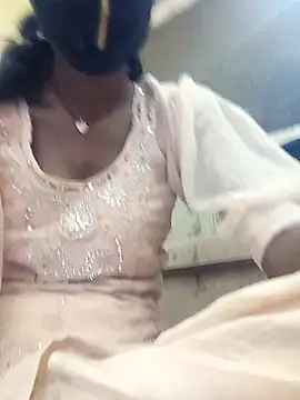 Cuty nensi online show from 01-17-26, 04:43