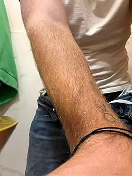 Italianofirenze online show from 10-04-25, 09:24