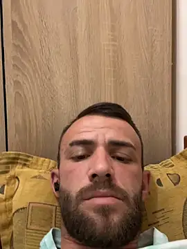 Snapshot of sexyman1936 chatting on 10-05-25, 04:38 sexyman1936 online show from 10-05-25, 04:38