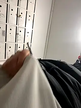 Snapshot of sexyman1936 chatting on 11-09-25, 05:55 sexyman1936 online show from 11-09-25, 05:55