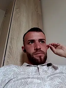 Snapshot of sexyman1936 chatting on 11-10-25, 08:02 sexyman1936 online show from 11-10-25, 08:02