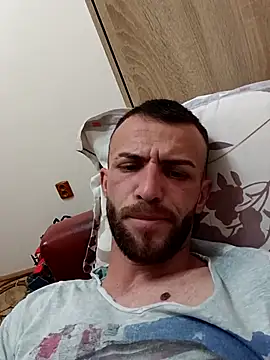 Snapshot of sexyman1936 chatting on 11-18-25, 07:29 sexyman1936 online show from 11-18-25, 07:29