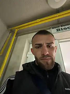 Snapshot of sexyman1936 chatting on 11-28-25, 06:54 sexyman1936 online show from 11-28-25, 06:54