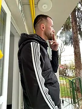 Snapshot of sexyman1936 chatting on 11-30-25, 09:46 sexyman1936 online show from 11-30-25, 09:46