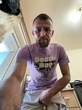 Snapshot of sexyman1936 chatting on 12-18-25, 06:08 sexyman1936 online show from 12-18-25, 06:08