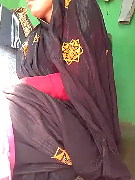 Snapshot of Hot_rieal6 chatting on 02-21-26, 07:31 Hot rieal6 online show from 02-21-26, 07:31