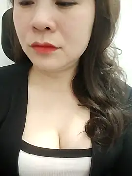 Girl Shy2000 online show from 02-26-26, 03:33