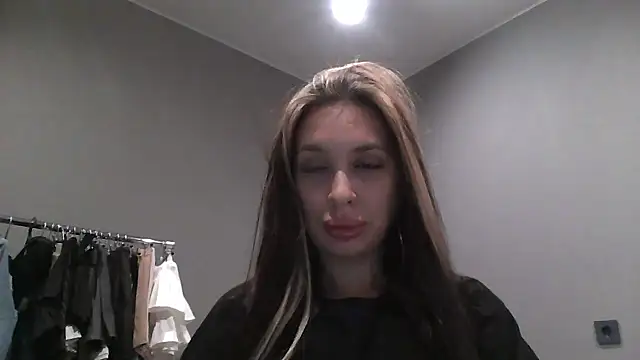 Meloriss online show from 10-28-25, 07:16