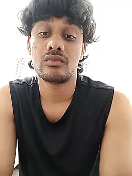 Snapshot of Ilhaamgrey chatting on 01-08-26, 08:16 Ilhaamgrey online show from 01-08-26, 08:16