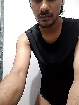 Snapshot of Ilhaamgrey chatting on 01-09-26, 05:26 Ilhaamgrey online show from 01-09-26, 05:26