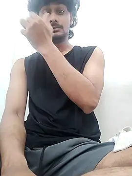 Snapshot of Ilhaamgrey chatting on 01-15-26, 08:41 Ilhaamgrey online show from 01-15-26, 08:41