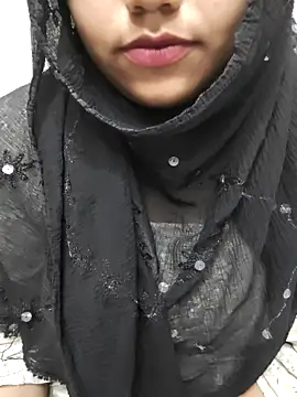 Snapshot of Miss_Rose__ chatting on 09-25-25, 04:54 Miss Rose online show from 09-25-25, 04:54