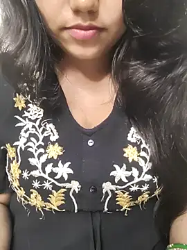 Snapshot of Miss_Rose__ chatting on 10-03-25, 04:15 Miss Rose online show from 10-03-25, 04:15