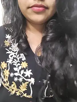 Snapshot of Miss_Rose__ chatting on 10-11-25, 02:59 Miss Rose online show from 10-11-25, 02:59