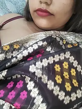 Snapshot of Miss_Rose__ chatting on 11-02-25, 06:10 Miss Rose online show from 11-02-25, 06:10