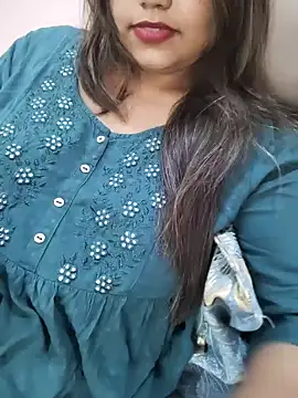 Snapshot of Miss_Rose__ chatting on 11-07-25, 07:41 Miss Rose online show from 11-07-25, 07:41