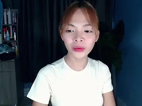 Snapshot of Asian_briee143xx chatting on 04-01-26, 02:47 Asian briee143xx online show from 04-01-26, 02:47