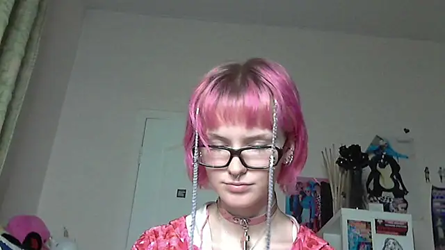 Snapshot of Paradoxy_ chatting on 03-27-26, 08:41 Paradoxy online show from 03-27-26, 08:41