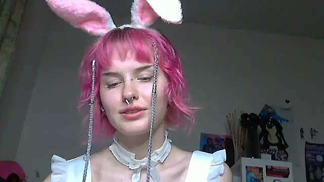 Snapshot of Paradoxy_ chatting on 03-30-26, 08:10 Paradoxy online show from 03-30-26, 08:10