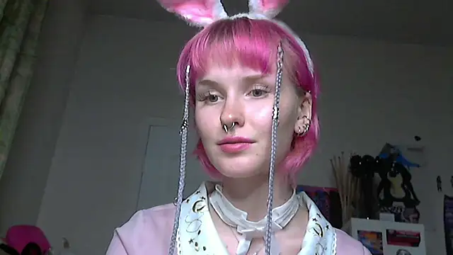 Snapshot of Paradoxy_ chatting on 03-31-26, 08:09 Paradoxy online show from 03-31-26, 08:09