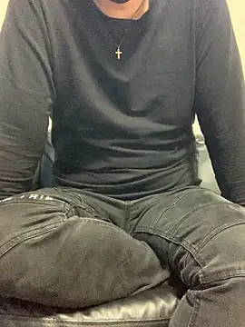 Snapshot of mj-story chatting on 11-02-25, 07:44 mj-story online show from 11-02-25, 07:44