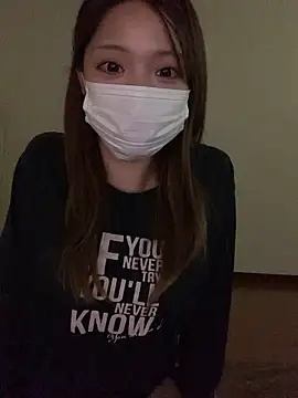 Snapshot of mj-story chatting on 11-10-25, 04:17 mj-story online show from 11-10-25, 04:17