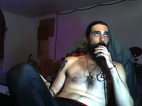 Snapshot of Neekaleek89 chatting on 10-29-25, 10:00 Neekaleek89 online show from 10-29-25, 10:00