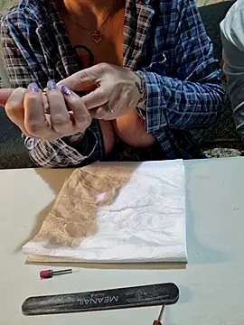 Snapshot of candymaxxx chatting on 12-14-25, 07:07 candymaxxx online show from 12-14-25, 07:07