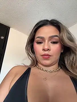 Snapshot of itsdanividarte chatting on 03-30-26, 10:00 itsdanividarte online show from 03-30-26, 10:00
