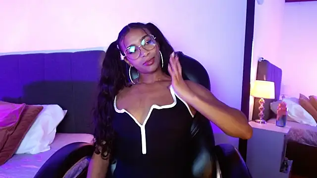 SashaBowei online show from 11-04-25, 01:38