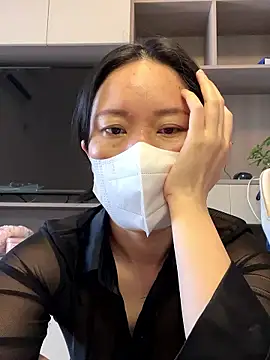 Snapshot of POS001 chatting on 01-13-26, 05:13 POS001 online show from 01-13-26, 05:13