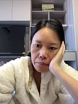 Snapshot of POS001 chatting on 03-14-26, 05:24 POS001 online show from 03-14-26, 05:24