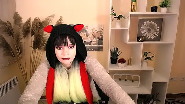Snapshot of Dream_Caster_ chatting on 09-28-25, 12:54 Dream Caster online show from 09-28-25, 12:54