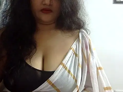 Snapshot of aarohee9 chatting on 12-01-25, 05:12 aarohee9 online show from 12-01-25, 05:12