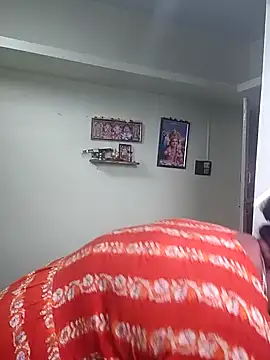 navyasree143 online show from 11-16-25, 03:23