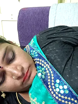 navyasree143 online show from 04-24-26, 03:36