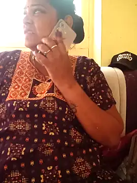 navyasree143 online show from 04-27-26, 04:32