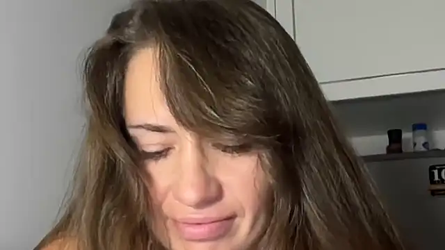 Roriann online show from 03-10-26, 04:01