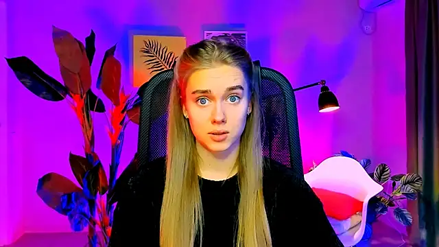 JuneWoods online show from 12-01-25, 06:18